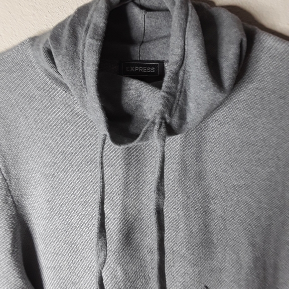 Express Funnel Sweater - Picture 5 of 5